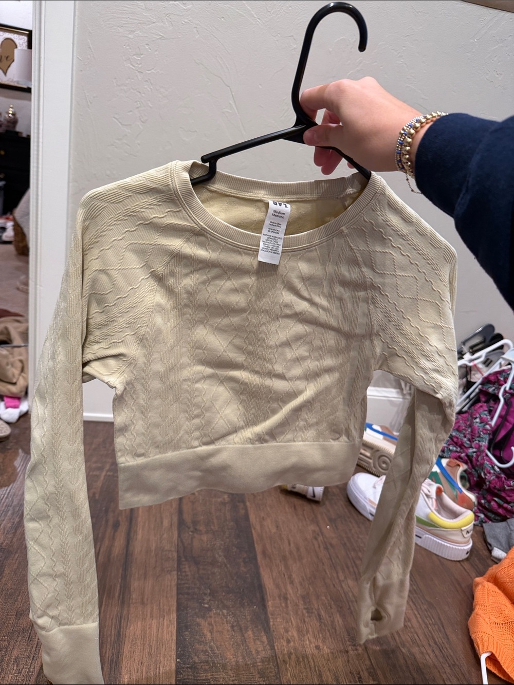 JoyLab Cream Cable-Texture Long Sleeve Crop Sweatshirt